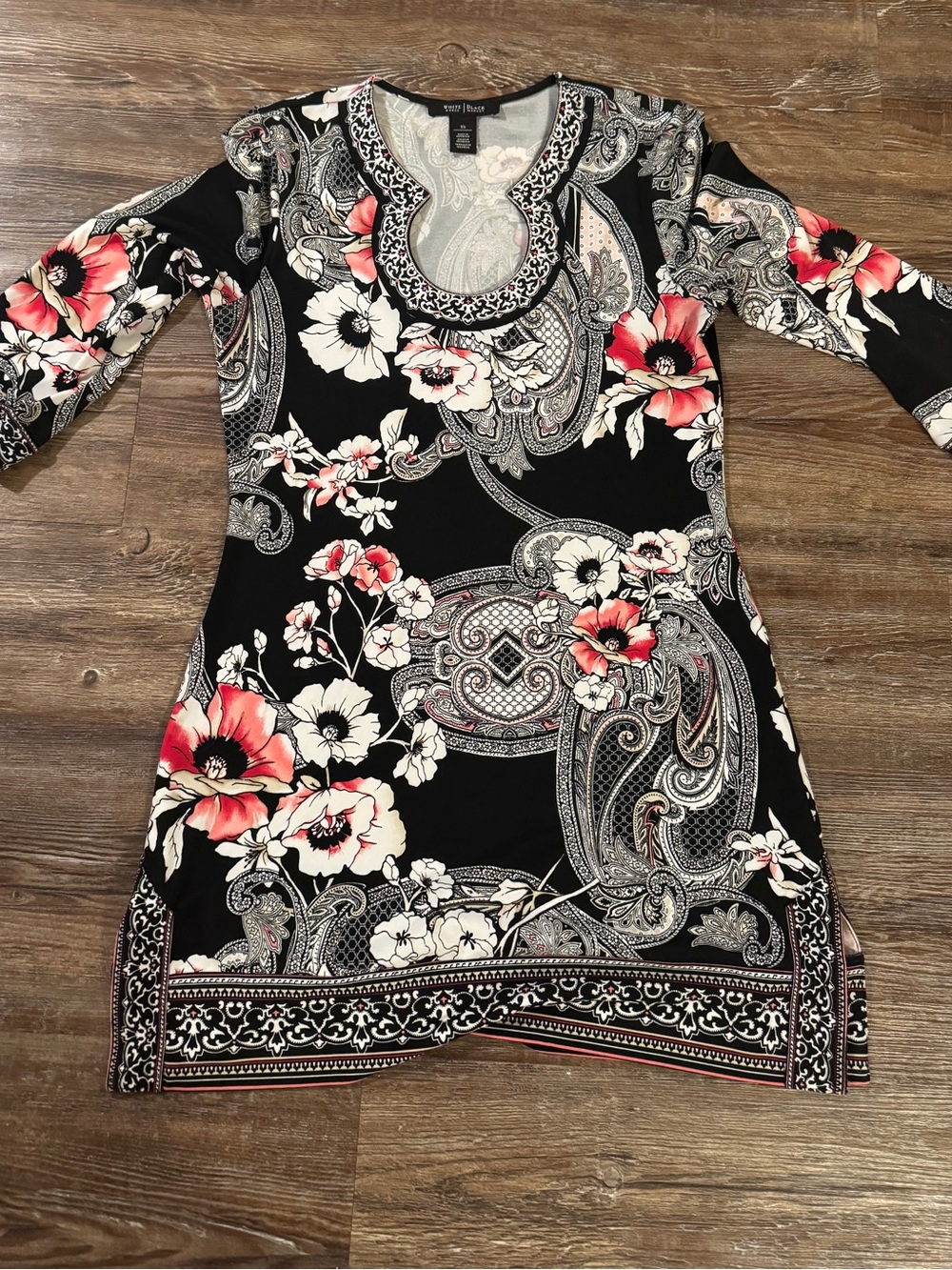 White House Black Market Black Tunic with Coral and White Floral Paisley